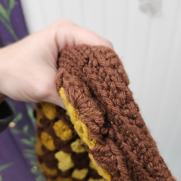 Vintage 1970's Handmade Brown & Yellow Crochet Purse with Leather Strap - Picture 15 of 16